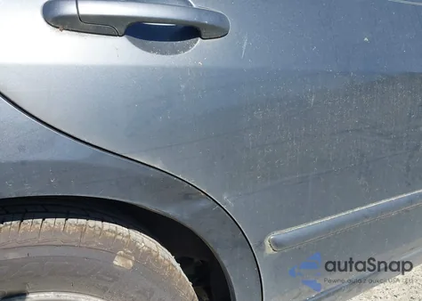 2004 Honda Accord 3.0 Ex из США, поврежденный, VIN 1HGCM665X4A098124